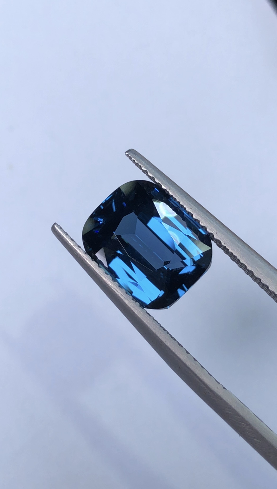 Cobalt Blue Spinel 5.54 CT. 