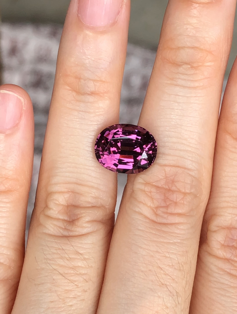 Orchid Purple Spinel 6.30ct. 