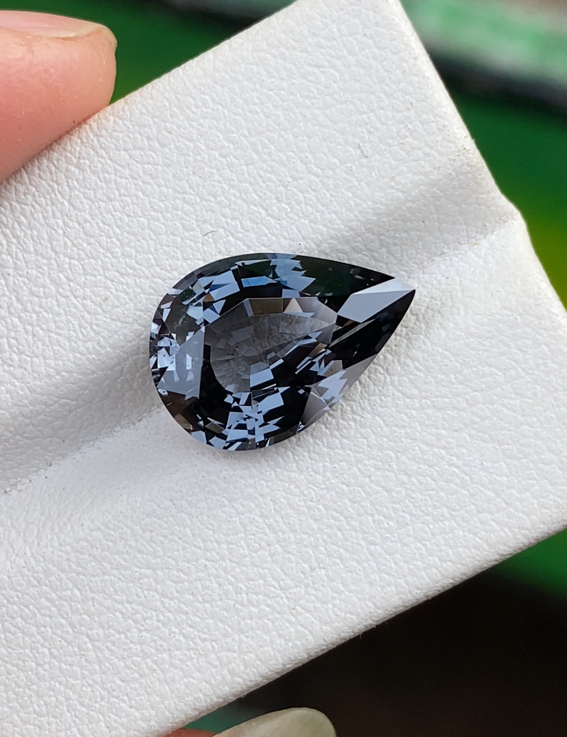 Blue Gray Spinel 6.88ct. 